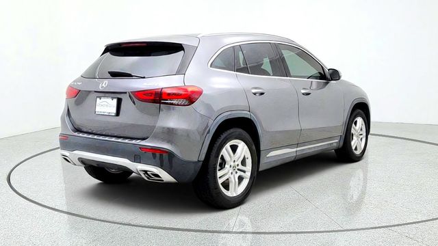 2021 Mercedes-Benz GLA GLA 250 4MATIC SUV w/ Premium Pkg & Heated Front Seats - 23088649 - 4
