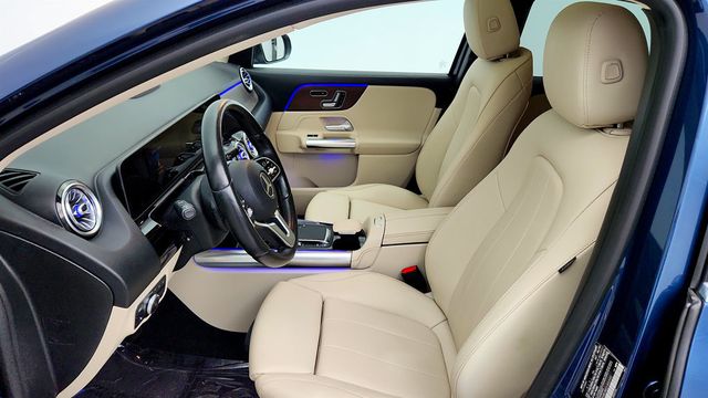 2021 Mercedes-Benz GLA GLA 250 4MATIC SUV w/ Premium Pkg, Panorama Roof & Heated Seats - 23027954 - 18