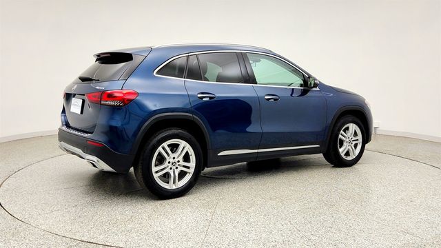 2021 Mercedes-Benz GLA GLA 250 4MATIC SUV w/ Premium Pkg, Panorama Roof & Heated Seats - 23027954 - 4
