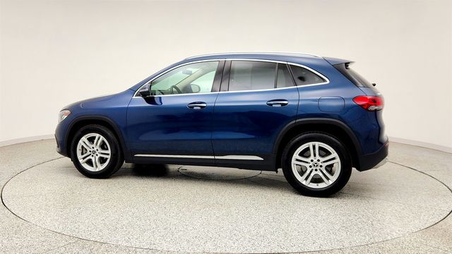 2021 Mercedes-Benz GLA GLA 250 4MATIC SUV w/ Premium Pkg, Panorama Roof & Heated Seats - 23027954 - 7