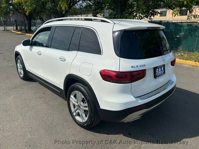 2021 Mercedes-Benz GLB 3-RD ROW SEAT! PREMIUM PKG! KEY-LESS GO! PANO ROOF! HTD STEERIG - 23089176 - 14