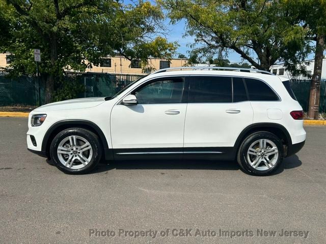 2021 Mercedes-Benz GLB 3-RD ROW SEAT! PREMIUM PKG! KEY-LESS GO! PANO ROOF! HTD STEERIG - 23089176 - 16