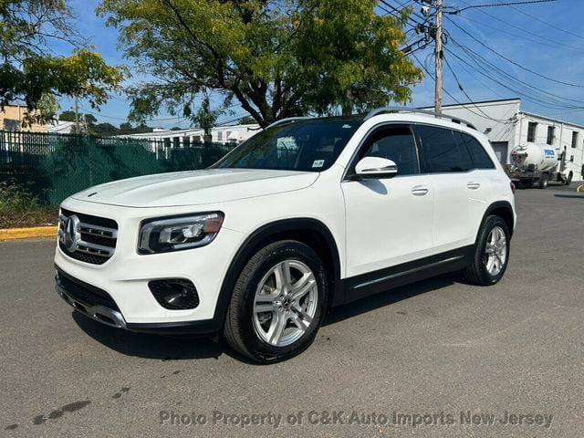 2021 Mercedes-Benz GLB 3-RD ROW SEAT! PREMIUM PKG! KEY-LESS GO! PANO ROOF! HTD STEERIG - 23089176 - 17