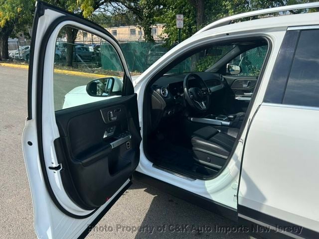 2021 Mercedes-Benz GLB 3-RD ROW SEAT! PREMIUM PKG! KEY-LESS GO! PANO ROOF! HTD STEERIG - 23089176 - 24