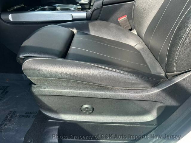 2021 Mercedes-Benz GLB 3-RD ROW SEAT! PREMIUM PKG! KEY-LESS GO! PANO ROOF! HTD STEERIG - 23089176 - 27