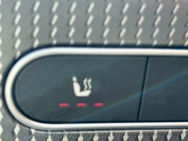 2021 Mercedes-Benz GLB 3-RD ROW SEAT! PREMIUM PKG! KEY-LESS GO! PANO ROOF! HTD STEERIG - 23089176 - 53