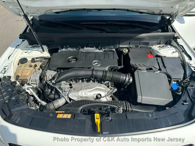 2021 Mercedes-Benz GLB 3-RD ROW SEAT! PREMIUM PKG! KEY-LESS GO! PANO ROOF! HTD STEERIG - 23089176 - 57