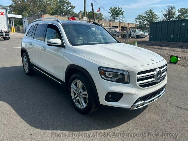 2021 Mercedes-Benz GLB 3-RD ROW SEAT! PREMIUM PKG! KEY-LESS GO! PANO ROOF! HTD STEERIG - 23089176 - 5
