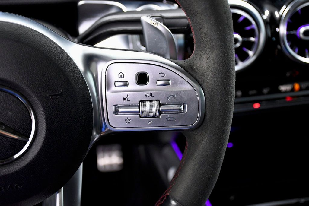 2021 Mercedes-Benz GLB AMG GLB 35 4MATIC SUV - 22822066 - 21