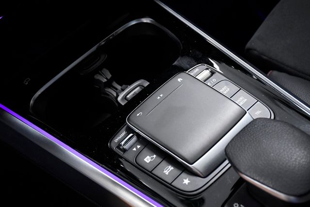 2021 Mercedes-Benz GLB AMG GLB 35 4MATIC SUV - 22822066 - 24