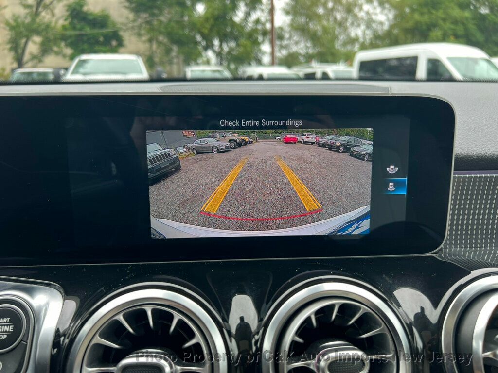 2021 Mercedes Benz GLB 250 4MATIC photo 22