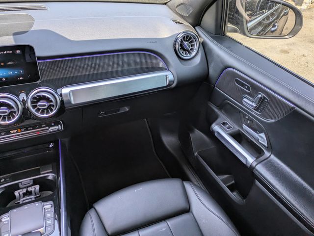 2021 Mercedes-Benz GLB GLB 250 4MATIC SUV - 23017174 - 17