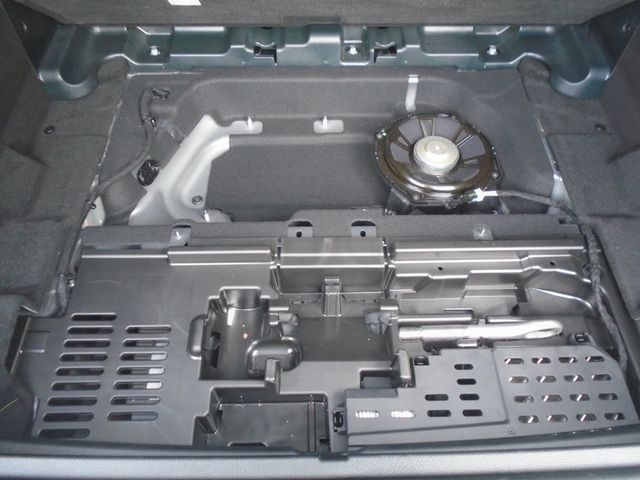 2021 Mercedes-Benz GLB GLB 250 4MATIC SUV - 22931567 - 38