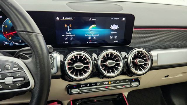 2021 Mercedes-Benz GLB GLB 250 4MATIC SUV with Premium Package & Panorama Roof - 22947565 - 15