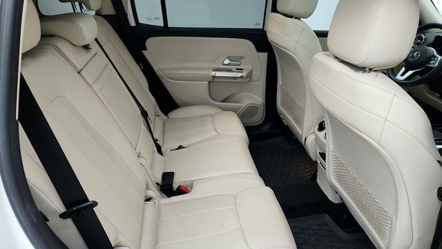 2021 Mercedes-Benz GLB GLB 250 4MATIC SUV with Premium Package & Panorama Roof - 22947565 - 20