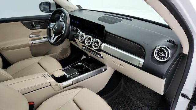 2021 Mercedes-Benz GLB GLB 250 4MATIC SUV with Premium Package & Panorama Roof - 22947565 - 22