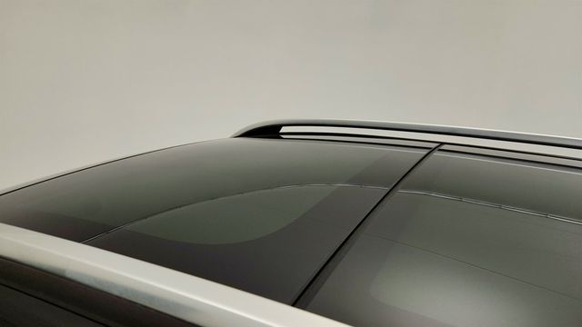 2021 Mercedes-Benz GLB GLB 250 4MATIC SUV with Premium Package, Panorama Roof & 3rd Row - 22974016 - 9