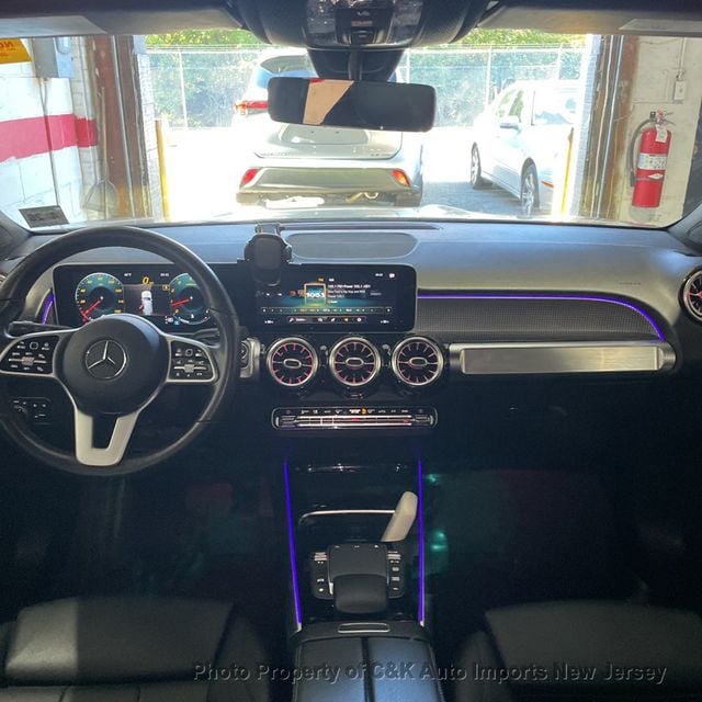 2021 Mercedes-Benz GLB GLB 250,PREMIUM PACKAGE,PANORAMA ROOF,HEATED FRONT SEATS - 22932642 - 11