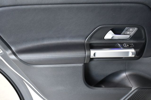 2021 Mercedes-Benz GLB GLB 250 SUV - 22950723 - 10