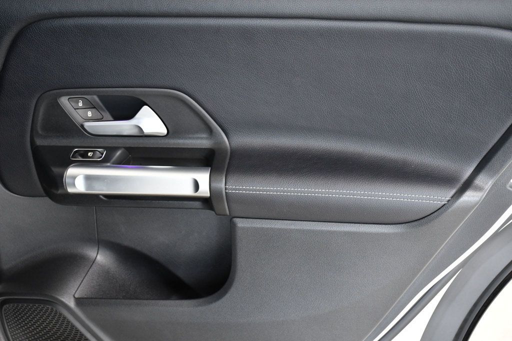 2021 Mercedes-Benz GLB GLB 250 SUV - 22950723 - 14