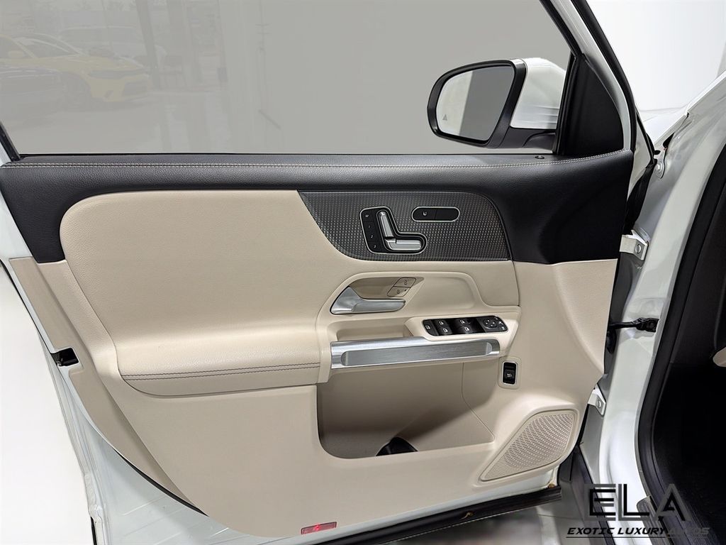 2021 Mercedes-Benz GLB GLB 250 SUV - 23020000 - 18