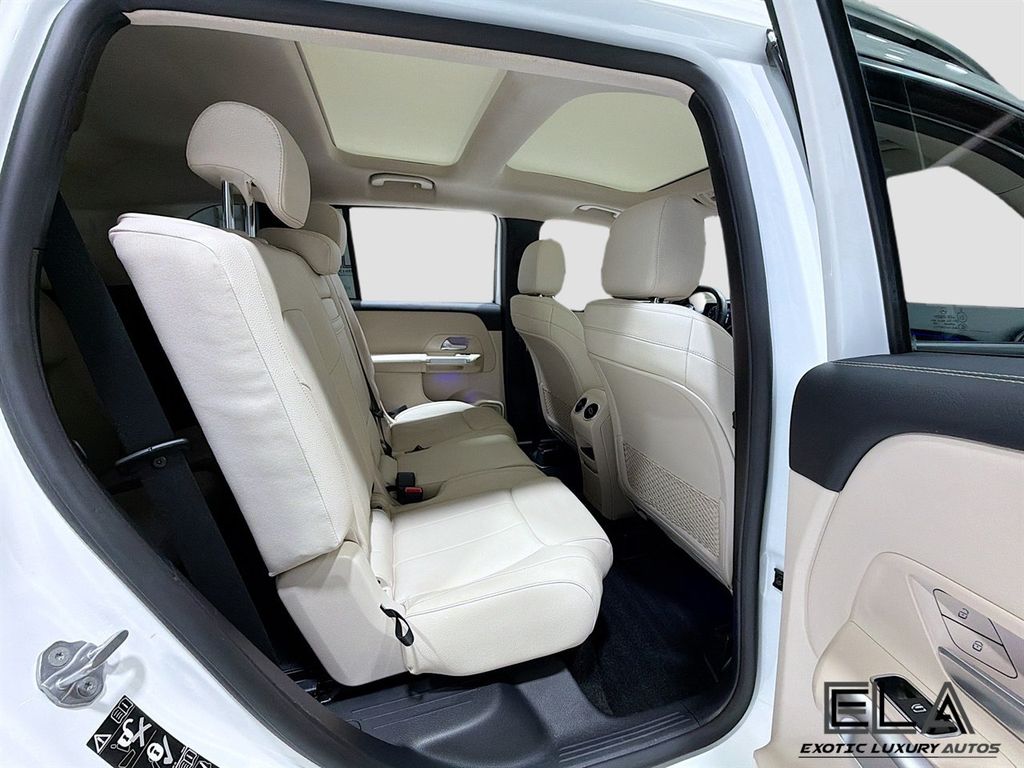 2021 Mercedes-Benz GLB GLB 250 SUV - 23020000 - 31