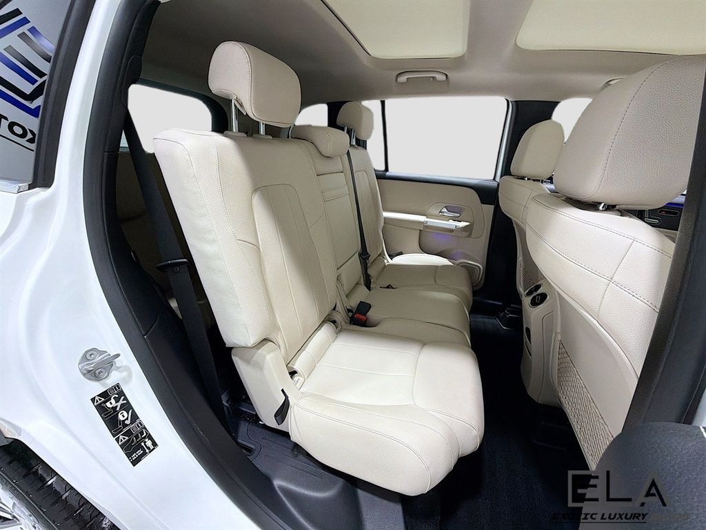 2021 Mercedes-Benz GLB GLB 250 SUV - 23020000 - 46