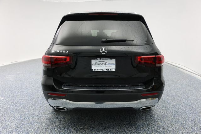 2021 Mercedes-Benz GLB GLB 250 SUV - 22938554 - 3
