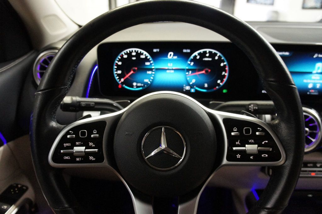 2021 Mercedes-Benz GLB Premium Package, Great Shape! - 23057038 - 29