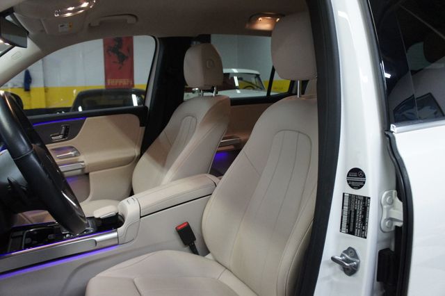 2021 Mercedes-Benz GLB Premium Package, Great Shape! - 23057038 - 32