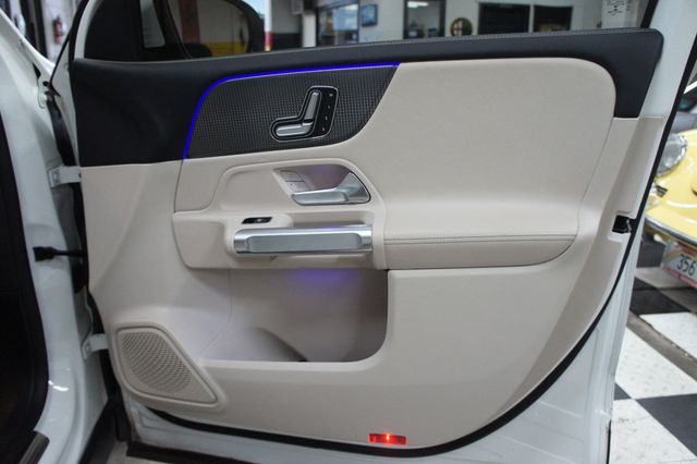 2021 Mercedes-Benz GLB Premium Package, Great Shape! - 23057038 - 45