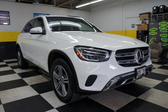 2021 Mercedes-Benz GLC 1-Owner, Premium Package - 22945610 - 12