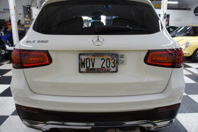 2021 Mercedes-Benz GLC 1-Owner, Premium Package - 22945610 - 19
