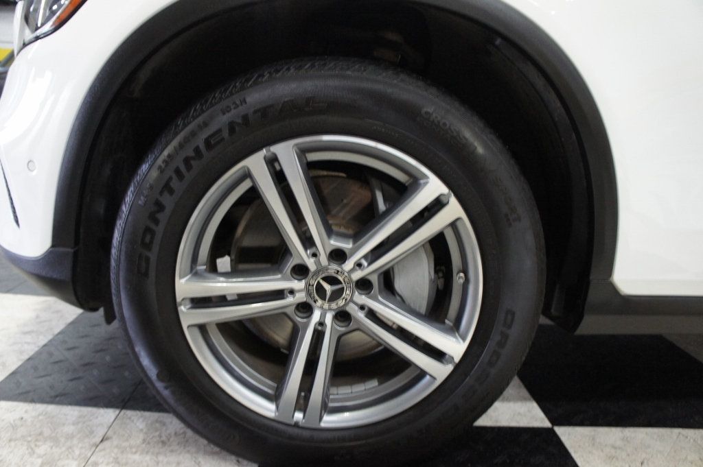 2021 Mercedes-Benz GLC 1-Owner, Premium Package - 22945610 - 24