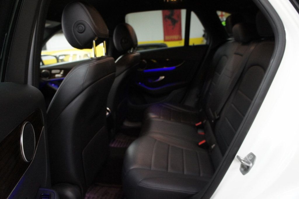 2021 Mercedes-Benz GLC 1-Owner, Premium Package - 22945610 - 48