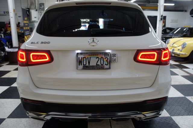 2021 Mercedes-Benz GLC 1-Owner, Premium Package - 22945610 - 50