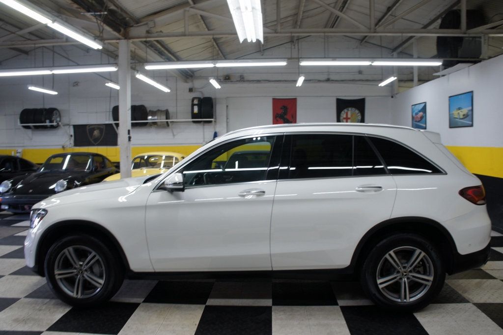 2021 Mercedes-Benz GLC 1-Owner, Premium Package - 22945610 - 8