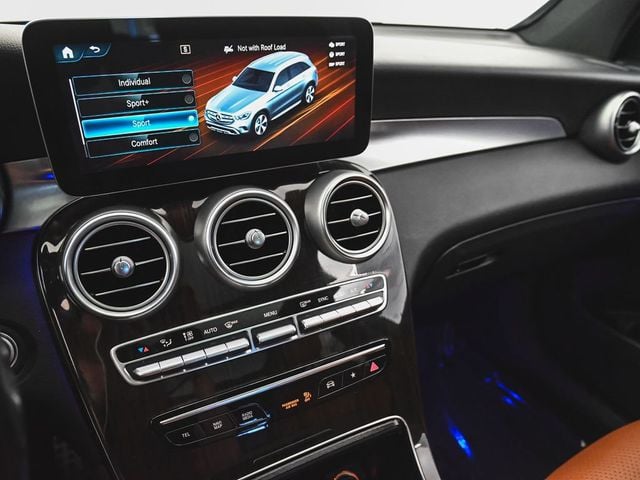 2021 Mercedes-Benz GLC GLC 300 - 23022552 - 21