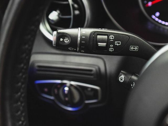 2021 Mercedes-Benz GLC GLC 300 - 23022552 - 30