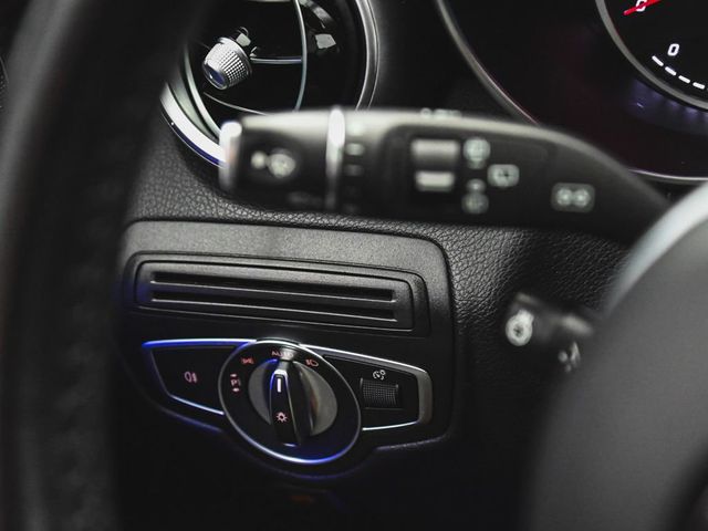 2021 Mercedes-Benz GLC GLC 300 - 23022552 - 35