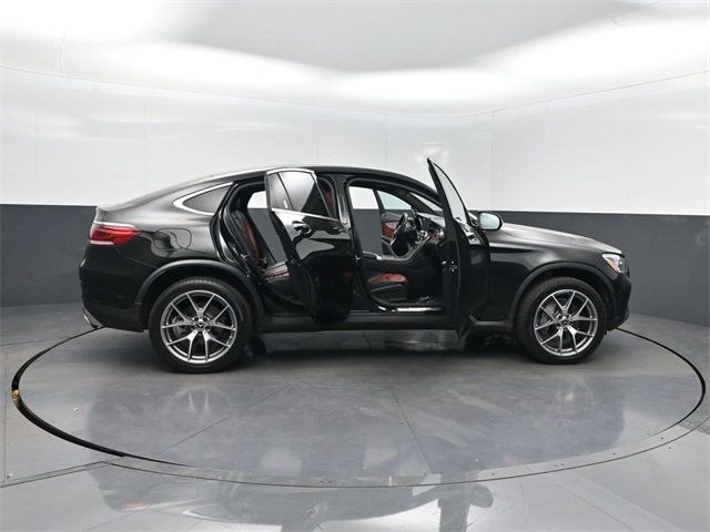2021 Mercedes-Benz GLC GLC 300 4MATIC Coupe - 22925708 - 34