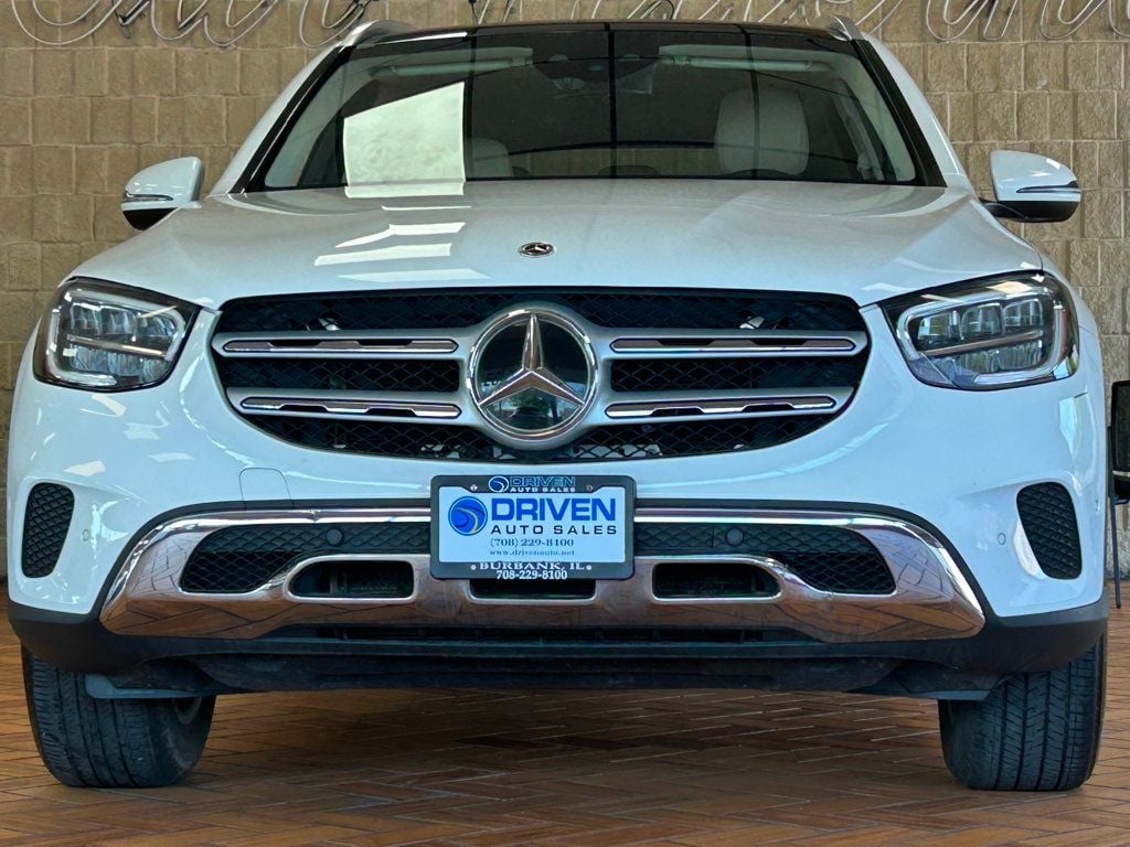 2021 Mercedes Benz GLC 300 4MATIC photo 2
