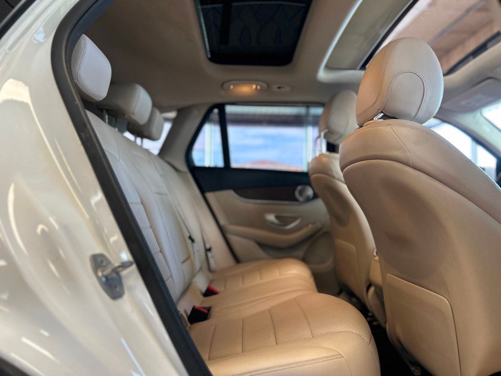 2021 Mercedes-Benz GLC GLC 300 4MATIC SUV - 22882865 - 23