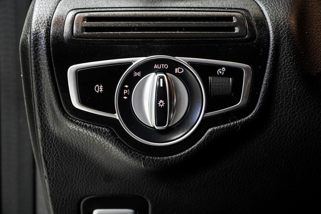 2021 Mercedes Benz GLC 300 4MATIC photo 33