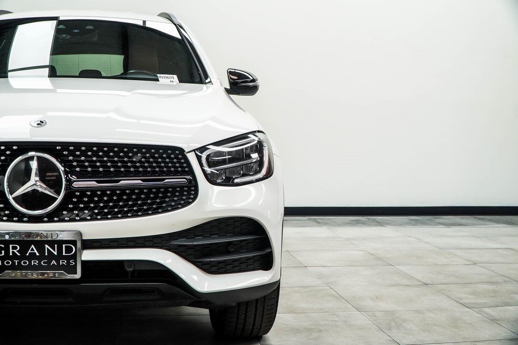 2021 Mercedes Benz GLC 300 4MATIC photo 4