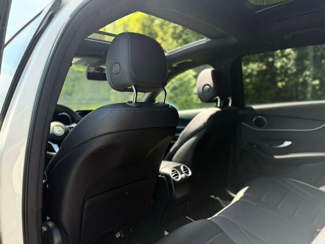 2021 Mercedes-Benz GLC GLC 300 4MATIC SUV - 22968838 - 16