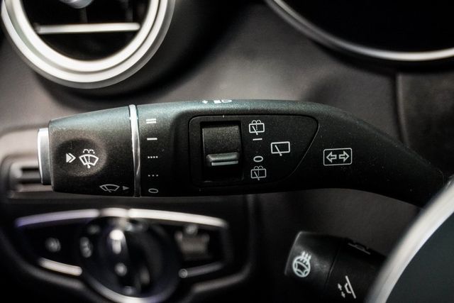 2021 Mercedes-Benz GLC GLC 300 4MATIC SUV - 22966217 - 19