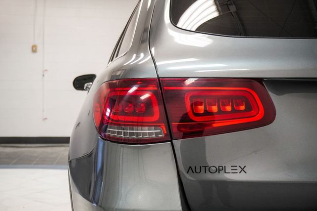 2021 Mercedes-Benz GLC GLC 300 4MATIC SUV - 22997000 - 40