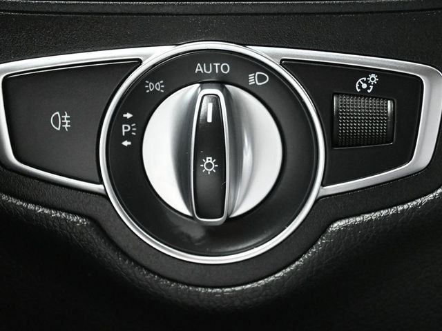 2021 Mercedes-Benz GLC GLC 300 4MATIC SUV - 23007936 - 25