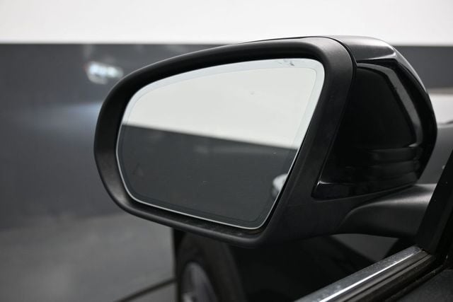 2021 Mercedes-Benz GLC GLC 300 4MATIC SUV - 23039298 - 3
